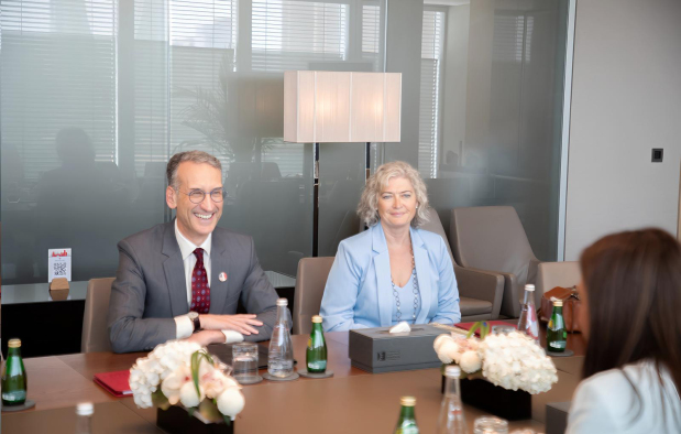 American economic ties commended